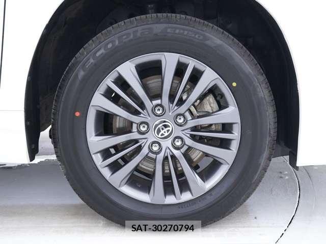 Toyota VOXY 2025-10 8363759-18