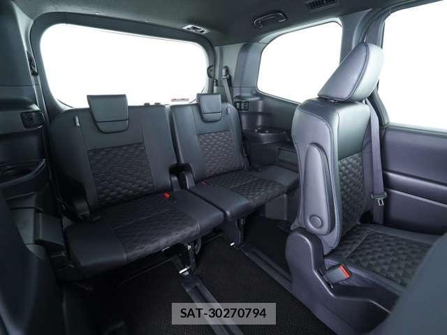 Toyota VOXY 2025-10 8363759-8