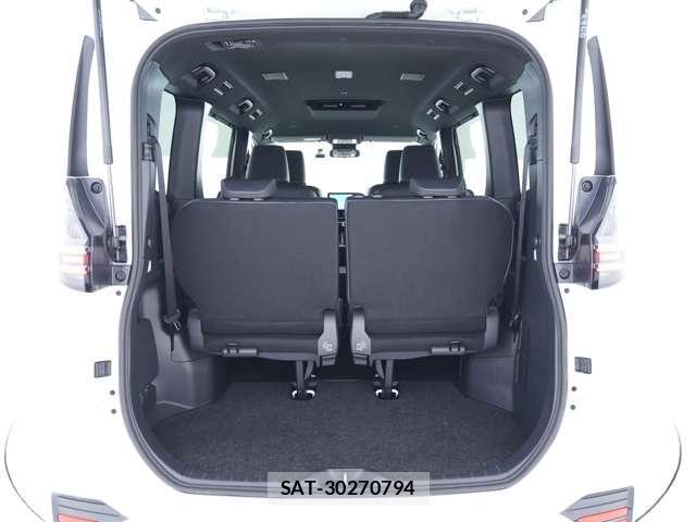 Toyota VOXY 2025-10 8363759-9