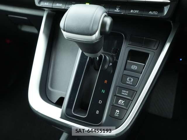 Toyota VOXY 2025-10 8363760-13