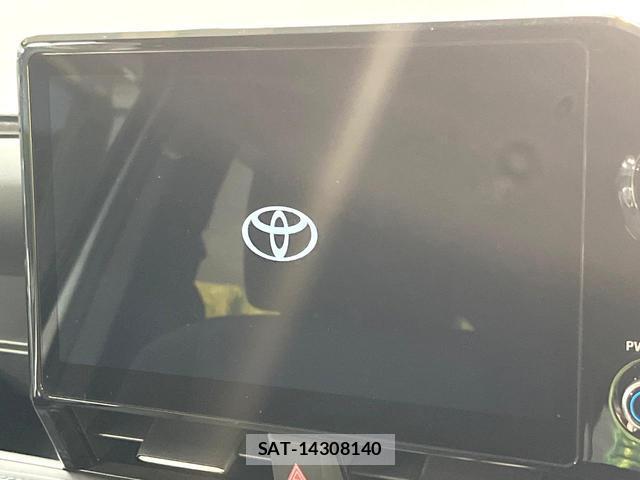 Toyota VOXY 2025-06 8363806-2
