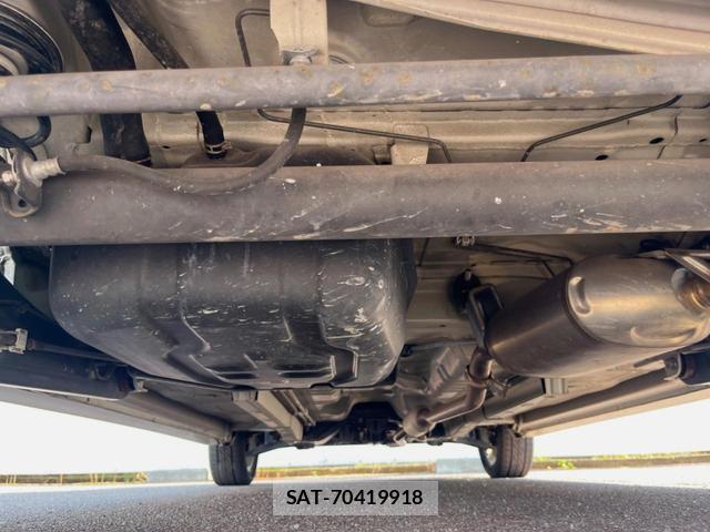 Suzuki WAGON R 2012-07 8361616-18