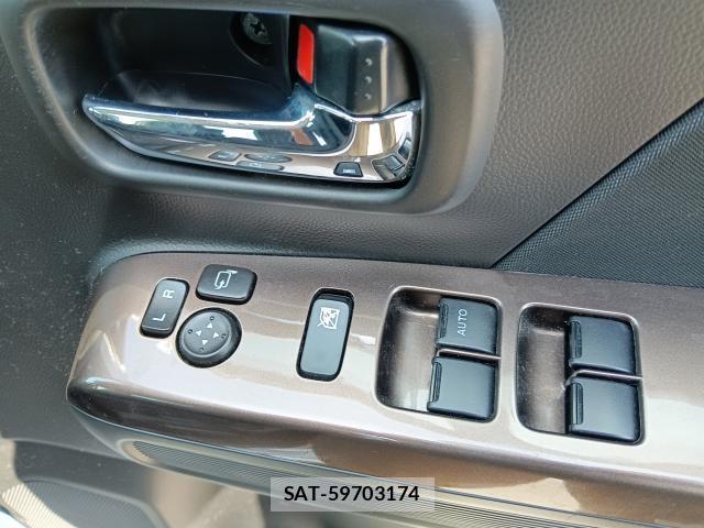 Suzuki WAGON R 2023-12 8360618-18