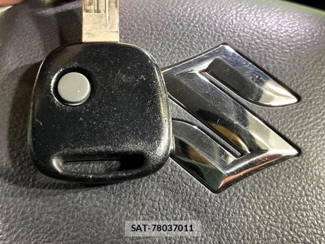 Suzuki WAGON R 2015-04 8361532-6