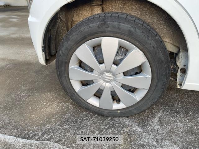 Suzuki WAGON R 2018-04 8361754-5