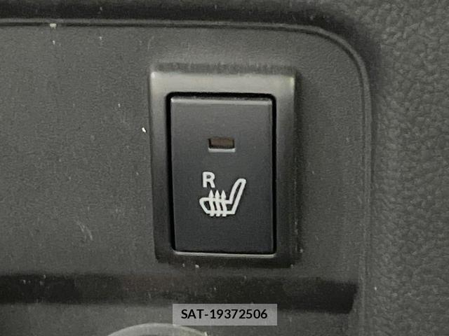 Suzuki WAGON R 2017-10 8361808-4