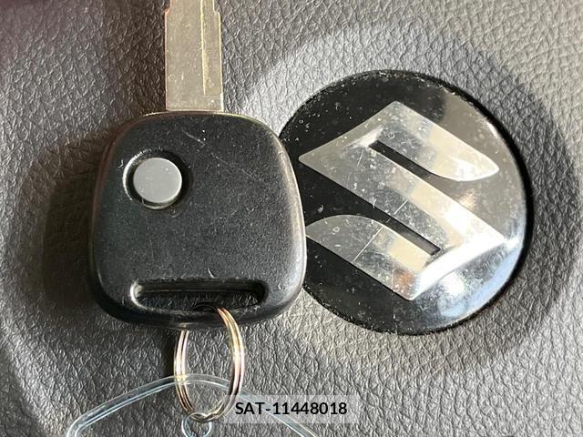Suzuki WAGON R 2009-08 8362827-6