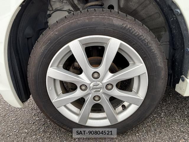 Suzuki WAGON R 2013-06 8363237-3