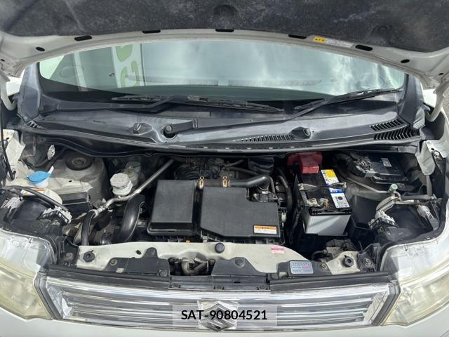 Suzuki WAGON R 2013-06 8363237-4
