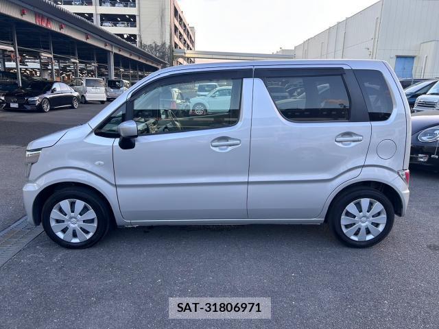 Suzuki WAGON R 2017-07 8363487-8
