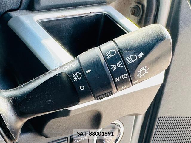 Daihatsu WAKE 2016-08 8363802-11