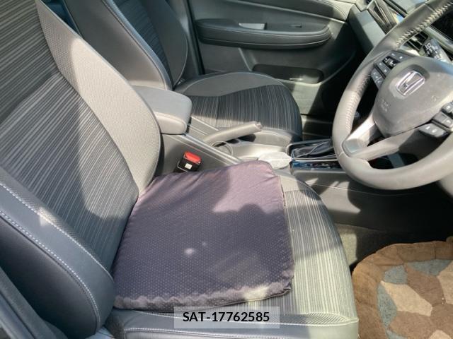 Honda WR-V 2024-06 8360809-10