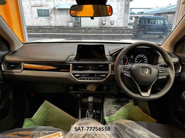 Honda WR-V 2024-08 8362590-4
