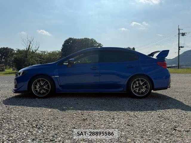 Subaru WRX STI 2015-08 8360963-15