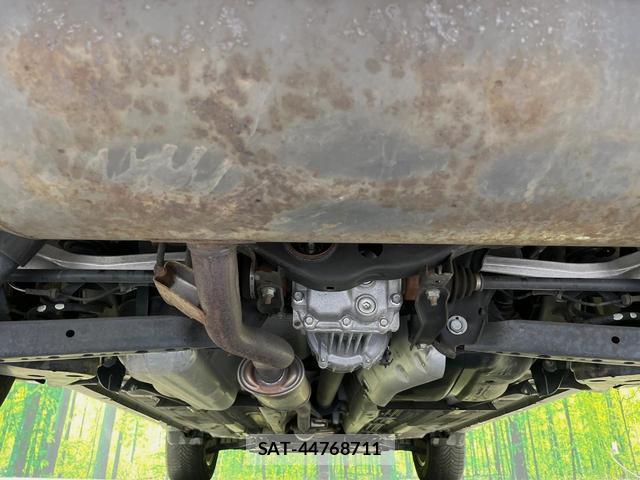 Nissan X-TRAIL 2015-08 8360528-18