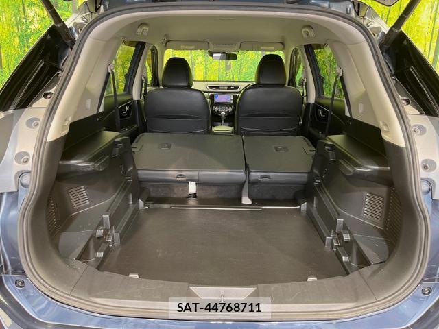 Nissan X-TRAIL 2015-08 8360528-9