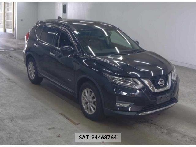 Nissan X-TRAIL 2017-09 8361193-0