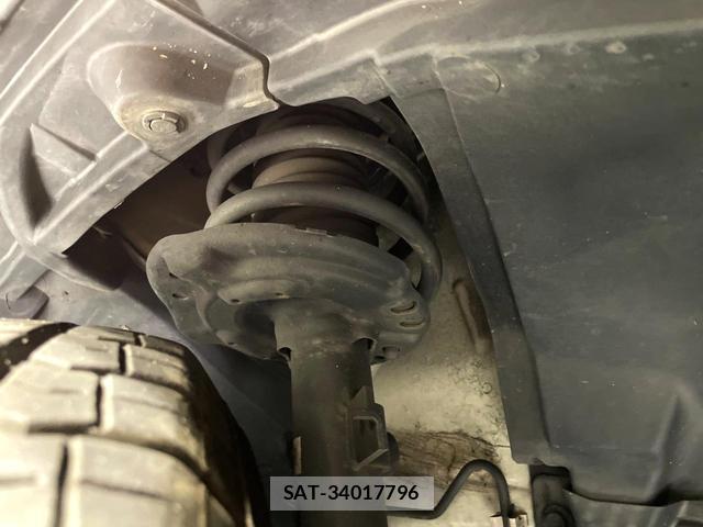 Nissan X-TRAIL 2015-08 8361534-19