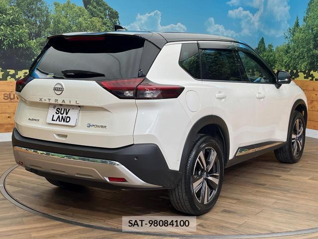 Nissan X-TRAIL 2023-11 8361661-17