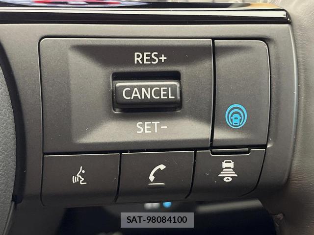 Nissan X-TRAIL 2023-11 8361661-4