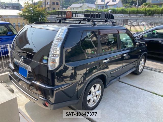 Nissan X-TRAIL 2010-02 8361707-2
