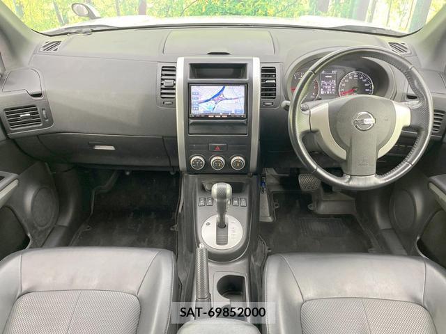 Nissan X-TRAIL 2012-03 8361791-1