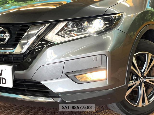Nissan X-TRAIL 2017-08 8361927-12