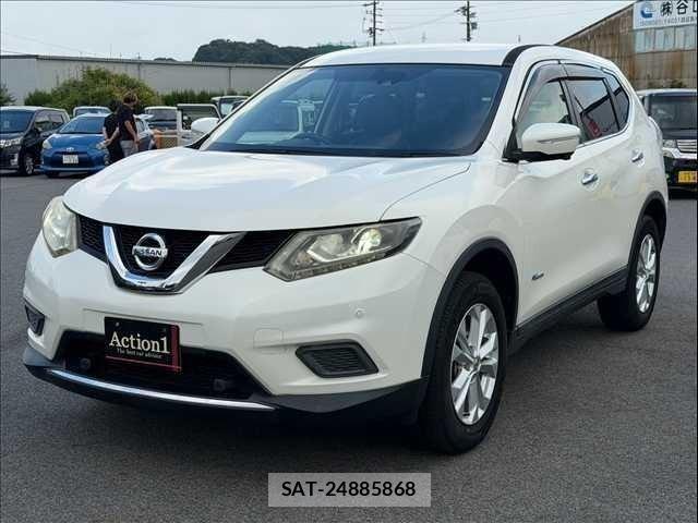 Nissan X-TRAIL 2015-10 8361966-0