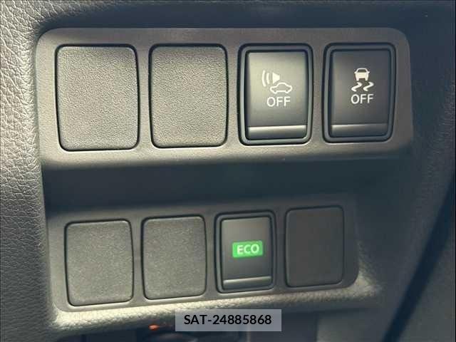 Nissan X-TRAIL 2015-10 8361966-19