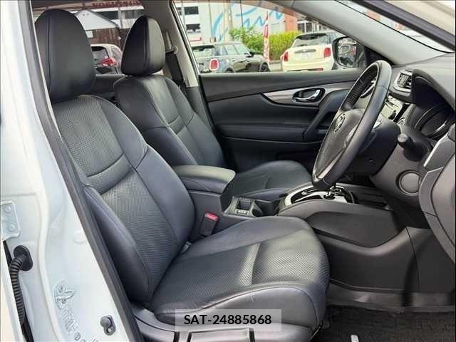 Nissan X-TRAIL 2015-10 8361966-7