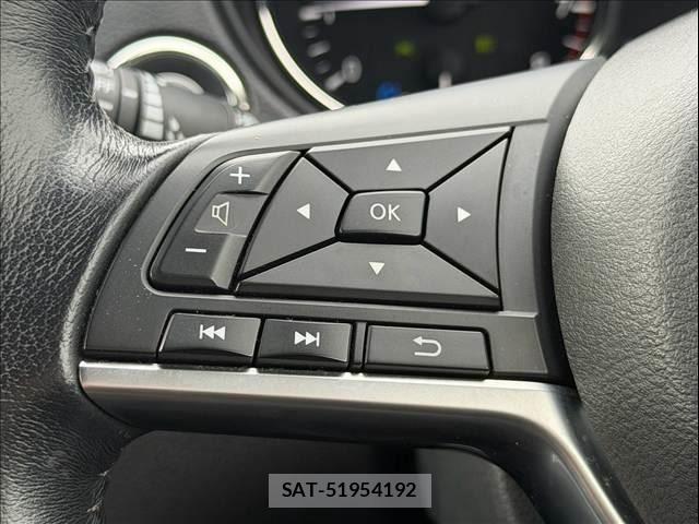 Nissan X-TRAIL 2018-06 8361967-10