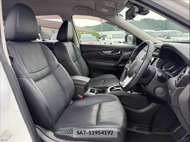 Nissan X-TRAIL 2018-06 8361967-6