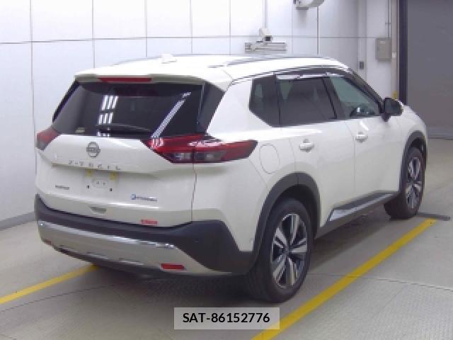Nissan X-TRAIL 2023-06 8362072-1