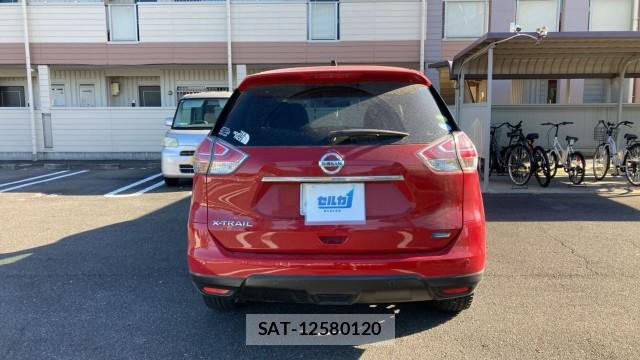 Nissan X-TRAIL 2015-08 8362297-1