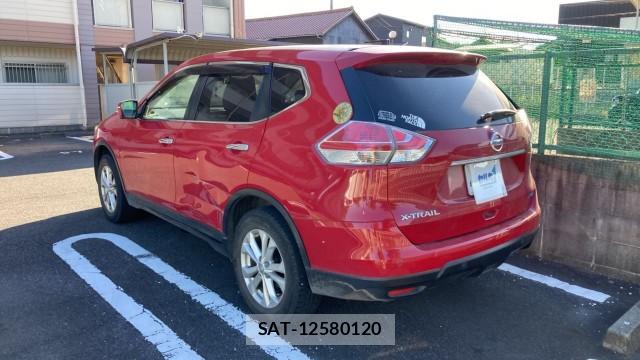 Nissan X-TRAIL 2015-08 8362297-12