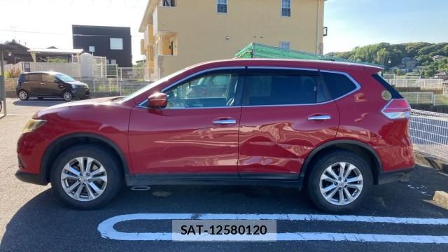 Nissan X-TRAIL 2015-08 8362297-3