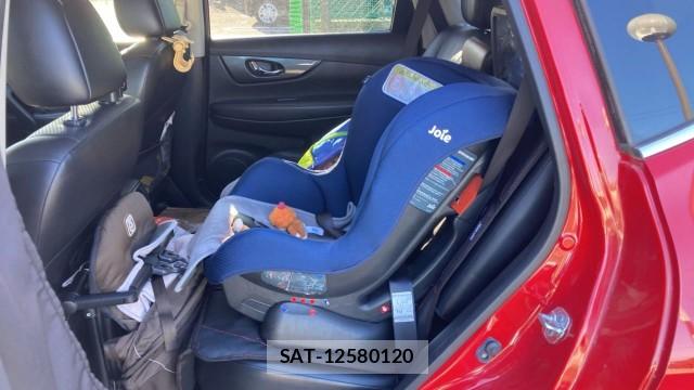 Nissan X-TRAIL 2015-08 8362297-6