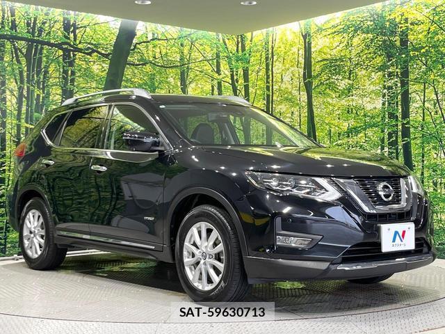 Nissan X-TRAIL 2018-03 8362573-15