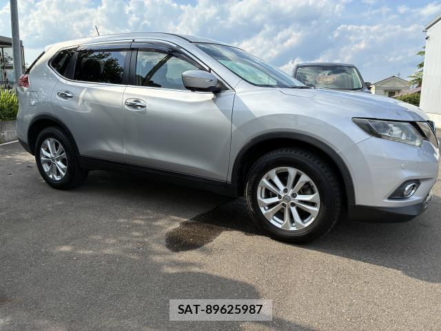 Nissan X-TRAIL 2014-07 8362759-3