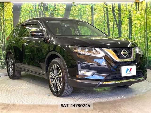 Nissan X-TRAIL 2017-11 8362981-15