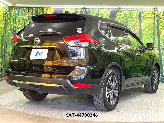 Nissan X-TRAIL 2017-11 8362981-16