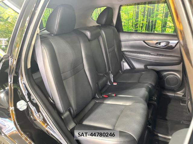 Nissan X-TRAIL 2017-11 8362981-8