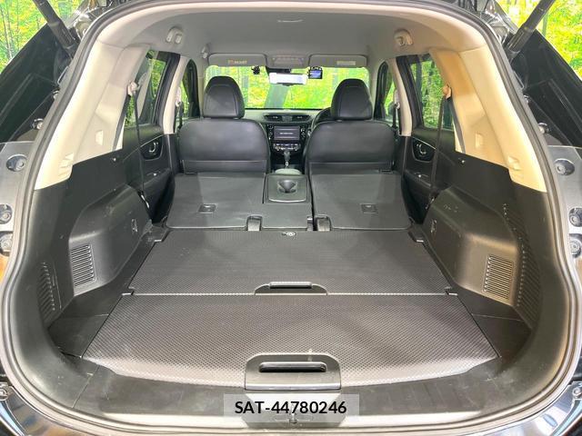 Nissan X-TRAIL 2017-11 8362981-9