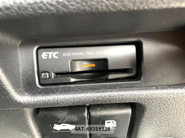 Nissan X-TRAIL 2015-10 8363278-4