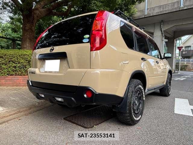 Nissan X-TRAIL 2010-07 8363575-6