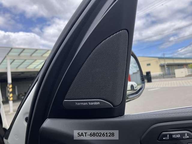 Bmw X7 2022-03 8363468-13
