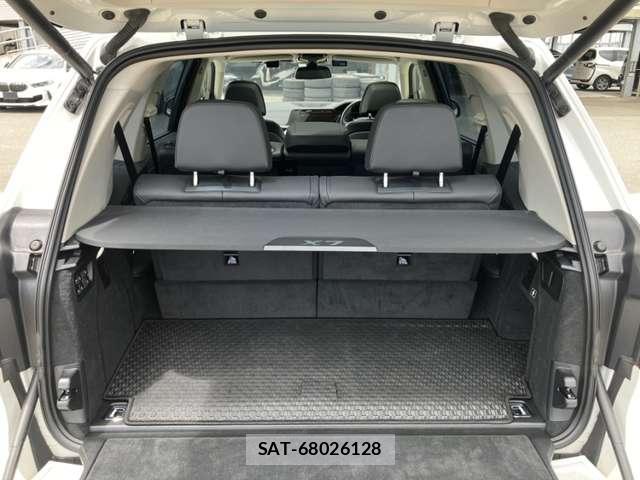Bmw X7 2022-03 8363468-15