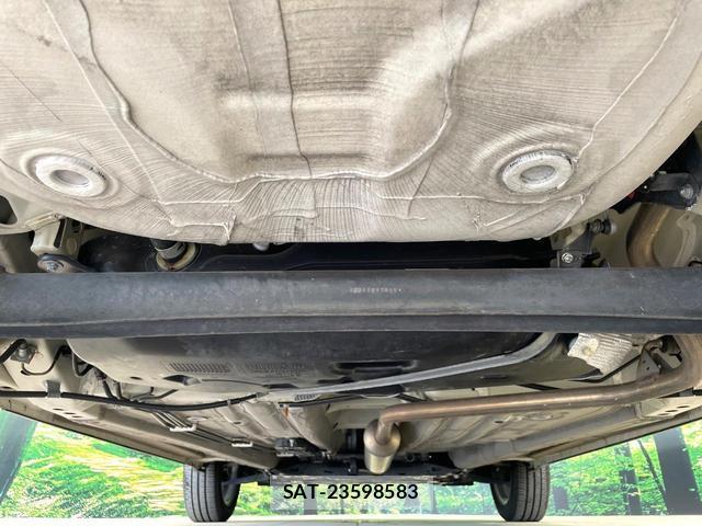 Suzuki X BEE 2018-03 8360793-18
