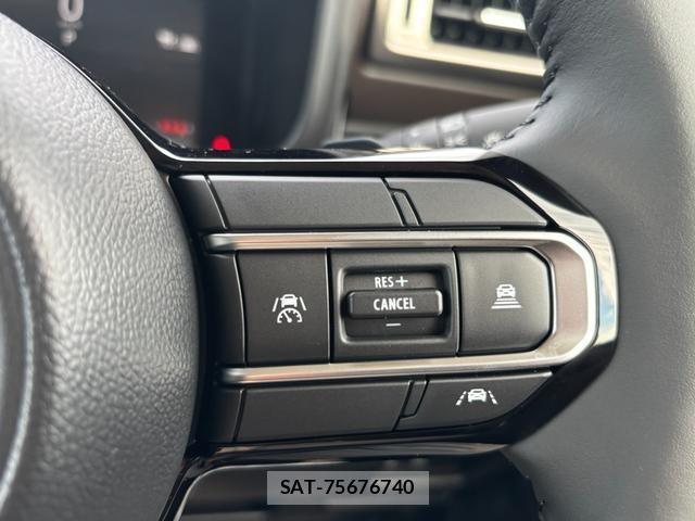 Suzuki X BEE 2026-07 8361750-14