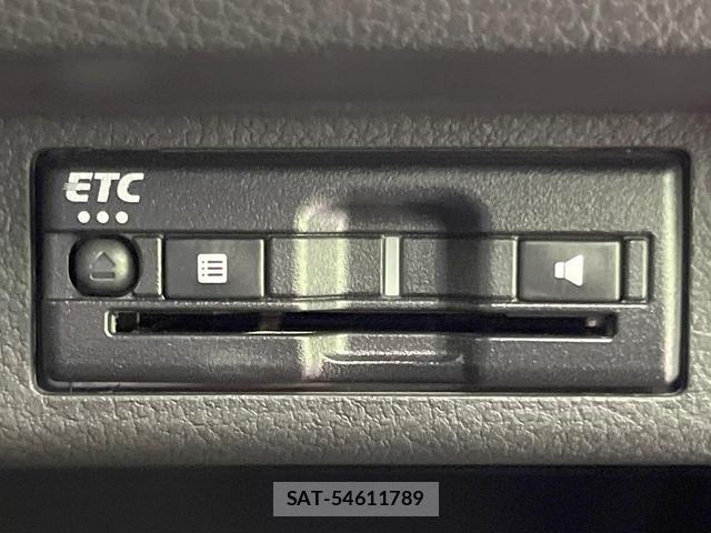 Suzuki X BEE 2022-01 8362541-5